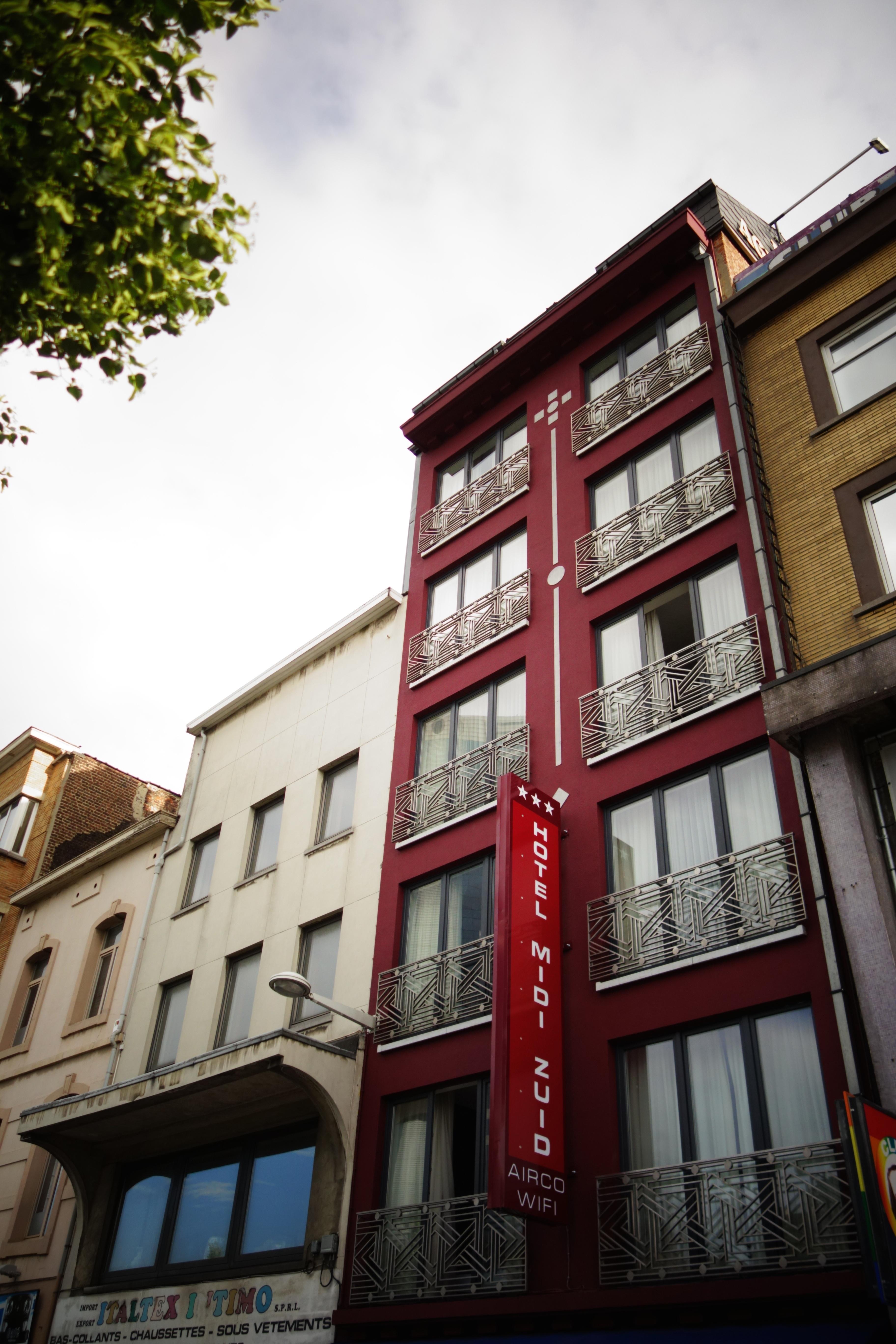 호텔 미디 주이드 Saint-Gilles 외부 사진